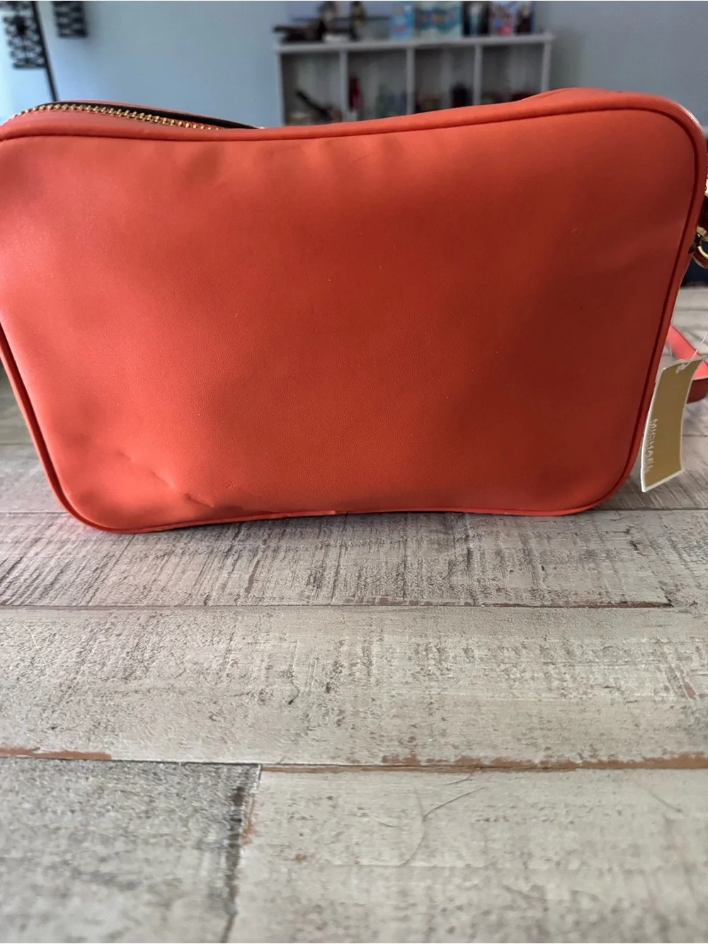 Michael Kors Cream and Orange Crossbody Bag with MK Logo Patch - Picture 12 of 13